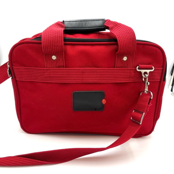 Ricardo Beverly Hills Large Red Weekend Duffle - Picture 3 of 13